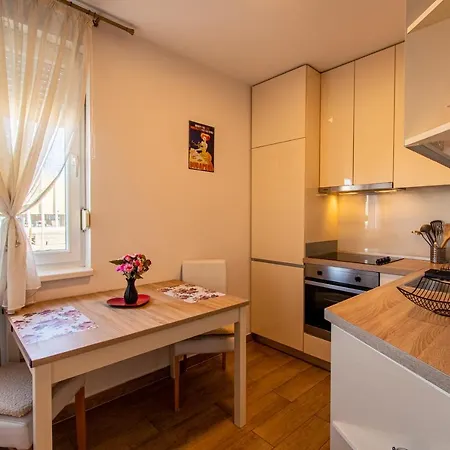 Flexible Selfcheckins 43 - Zagreb - Luxury - Parking - Loggia - Brand New Apartment Exterior photo