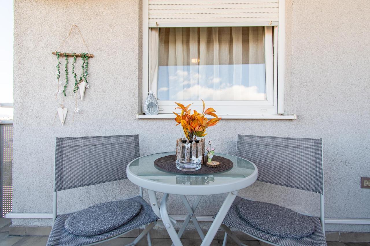 Flexible Selfcheckins 43 - - Luxury - Parking - Loggia - Brand New Appartement Zagreb